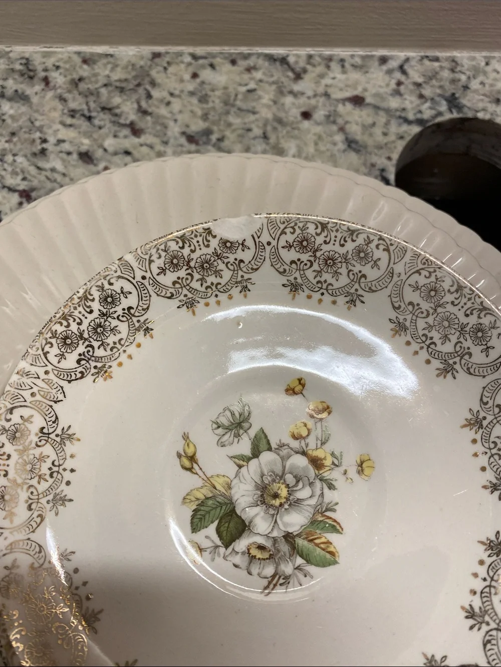 Vintage Floral Decorative Saucer in White and Gold